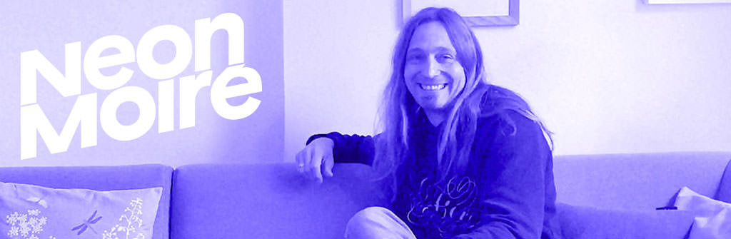 Photo showing me before an interview with Thomas from Neon Moire